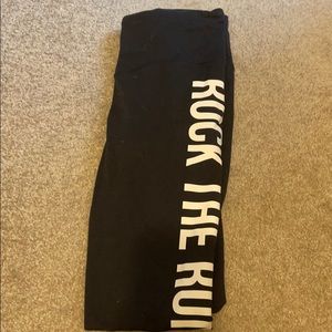 Victoria’s Secret Knockout Tight / Legging